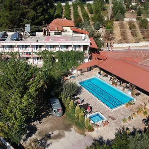 Dort Mevsim *** Pamukkale